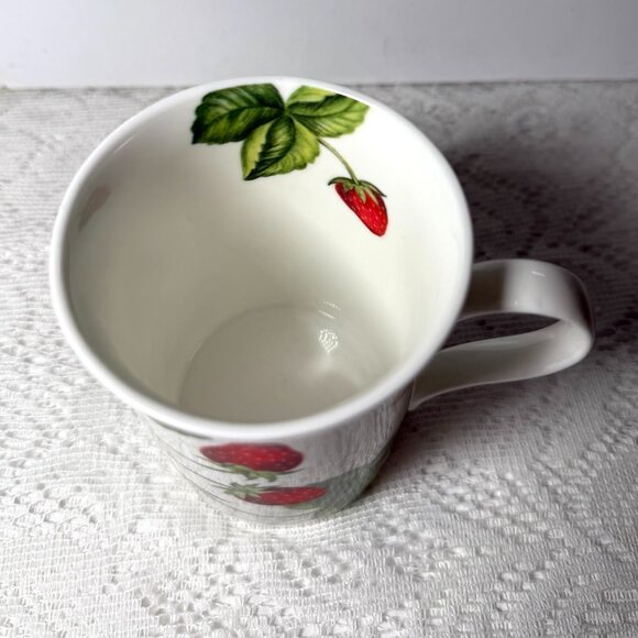 CROWN TRENT Strawberry Fields 12 OZ Mug - Strawberries, Bone China, No Trim - Picture 2 of 4